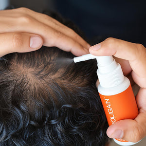 Rawatan sapuan FOLIGAIN TRIOXIDIL disapu terus pada kulit kepala di celah belahan rambut